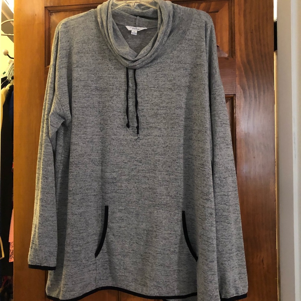 INDIGO PULLOVER TOP SIZE 2XL IN EUC